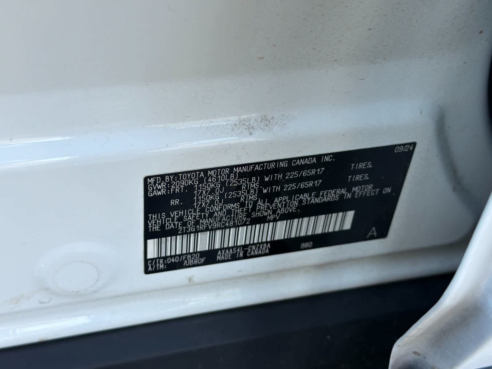Used 2024 Toyota RAV4 LE AWD/4WD image 31