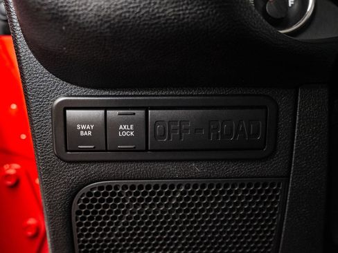 Used 2012 Jeep Wrangler Unlimited Rubicon w/ Dual Top Group AWD/4WD image 38