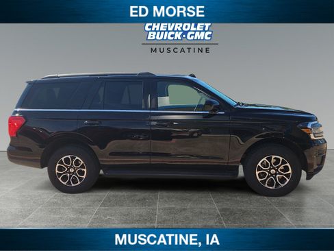 Used 2024 Ford Expedition XLT AWD/4WD image 6