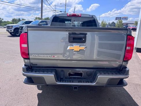 Used 2019 Chevrolet Colorado W/T w/ WT Convenience Package AWD/4WD image 4
