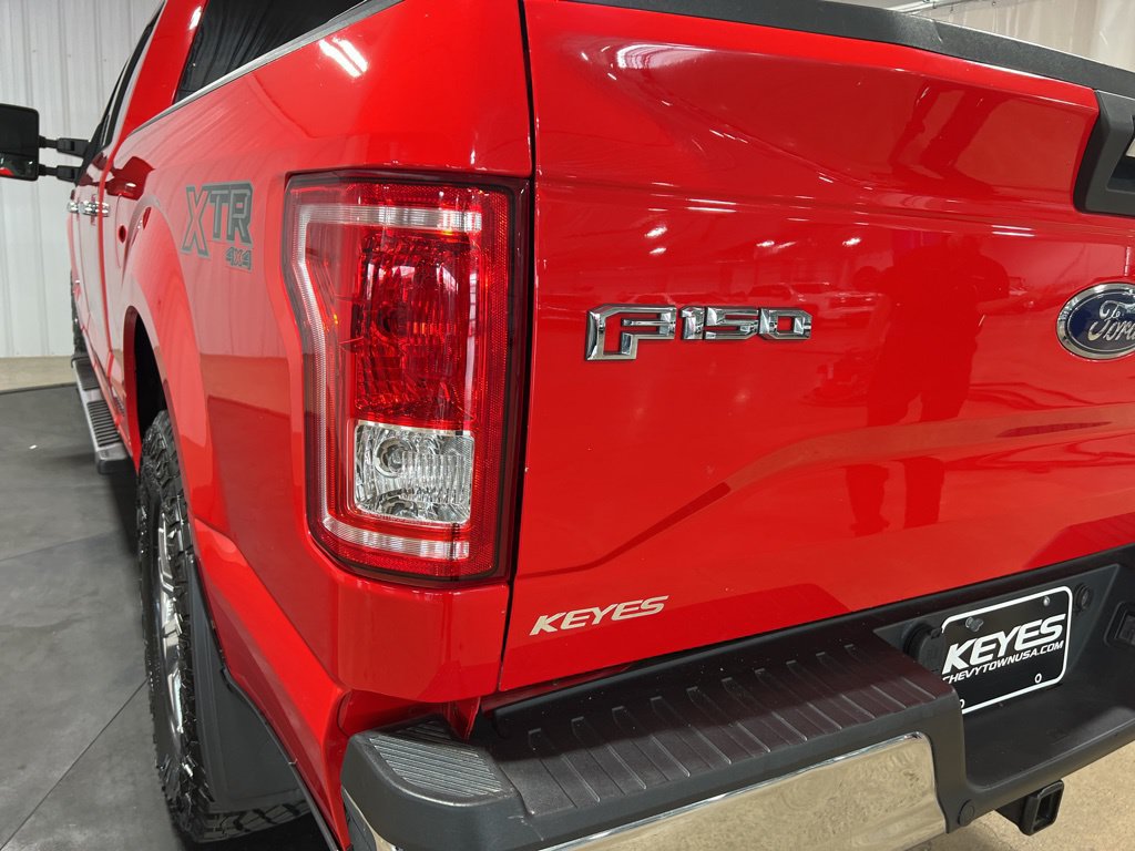 Used 2017 Ford F150 XLT w/ Equipment Group 302A Luxury AWD/4WD image 9