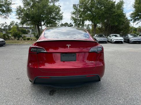 Used 2024 Tesla Model Y Performance image 13