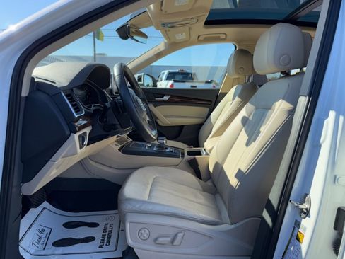Used 2018 Audi Q5 2.0T Premium w/ Premium Plus Package image 10