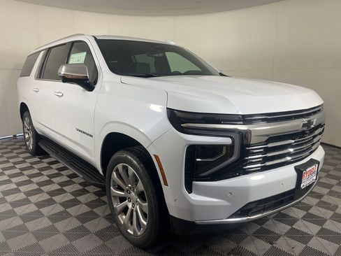 New 2026 Chevrolet Suburban Premier image 1