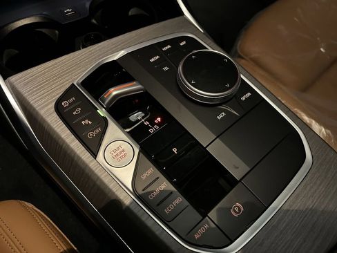 New 2026 BMW 330i xDrive Sedan w/ Convenience Package image 20