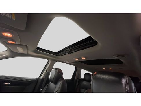 Used 2015 Chevrolet Traverse LT FWD image 15