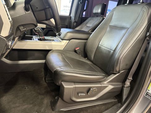 Used 2015 Ford F150 Lariat AWD/4WD image 17
