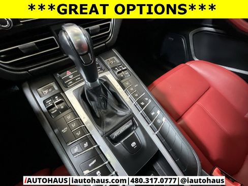 Used 2021 Porsche Macan image 29