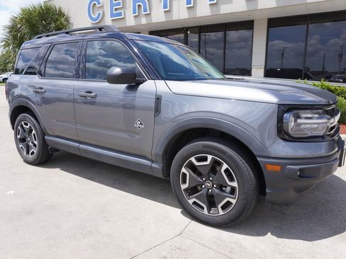 Used 2023 Ford Bronco Sport Outer Banks w/ Tech Package AWD/4WD image 1