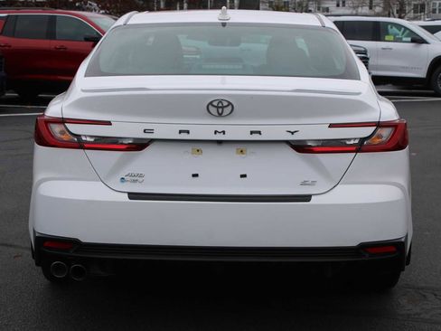 Used 2025 Toyota Camry LE image 6
