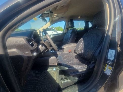 Certified 2020 Ford Escape SE FWD image 24