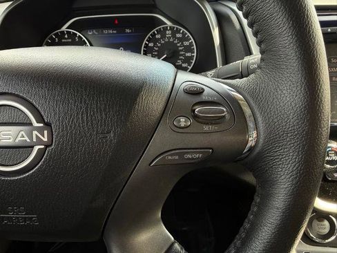 Certified 2024 Nissan Murano SV w/ SV Midnight Edition Package image 25