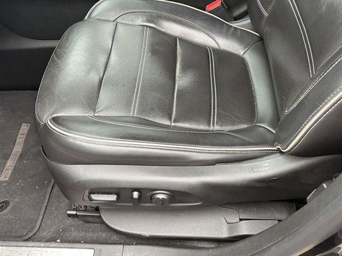 Used 2018 GMC Acadia Denali w/ Technology Package image 10