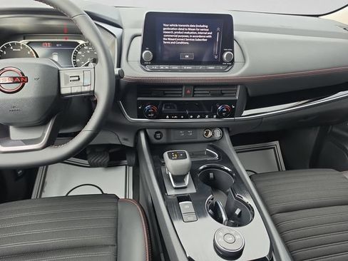 New 2026 Nissan Rogue SV AWD/4WD image 15