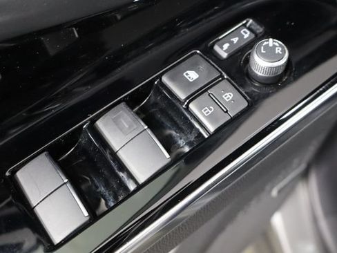 Used 2023 Subaru Solterra AWD image 22