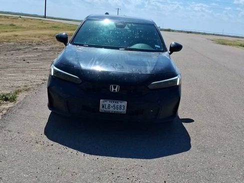 Used 2025 Honda Civic Sport image 1