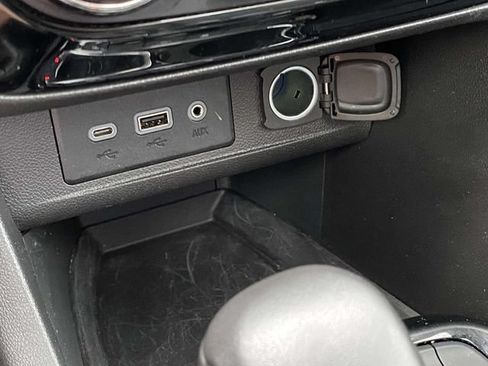 Certified 2023 Buick Encore GX Essence w/ Experience Buick Package FWD image 29