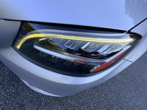 Used 2020 Mercedes-Benz C 300 Sedan image 29