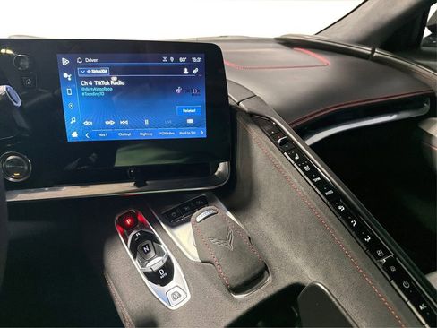 Used 2024 Chevrolet Corvette Z06 image 15
