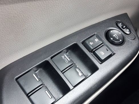 Used 2015 Honda Civic EX-L image 13