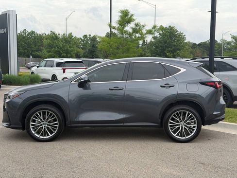 Used 2024 Lexus NX 350 AWD w/ Vision Package image 3