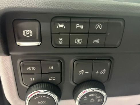 New 2026 Chevrolet Tahoe Premier AWD/4WD image 22