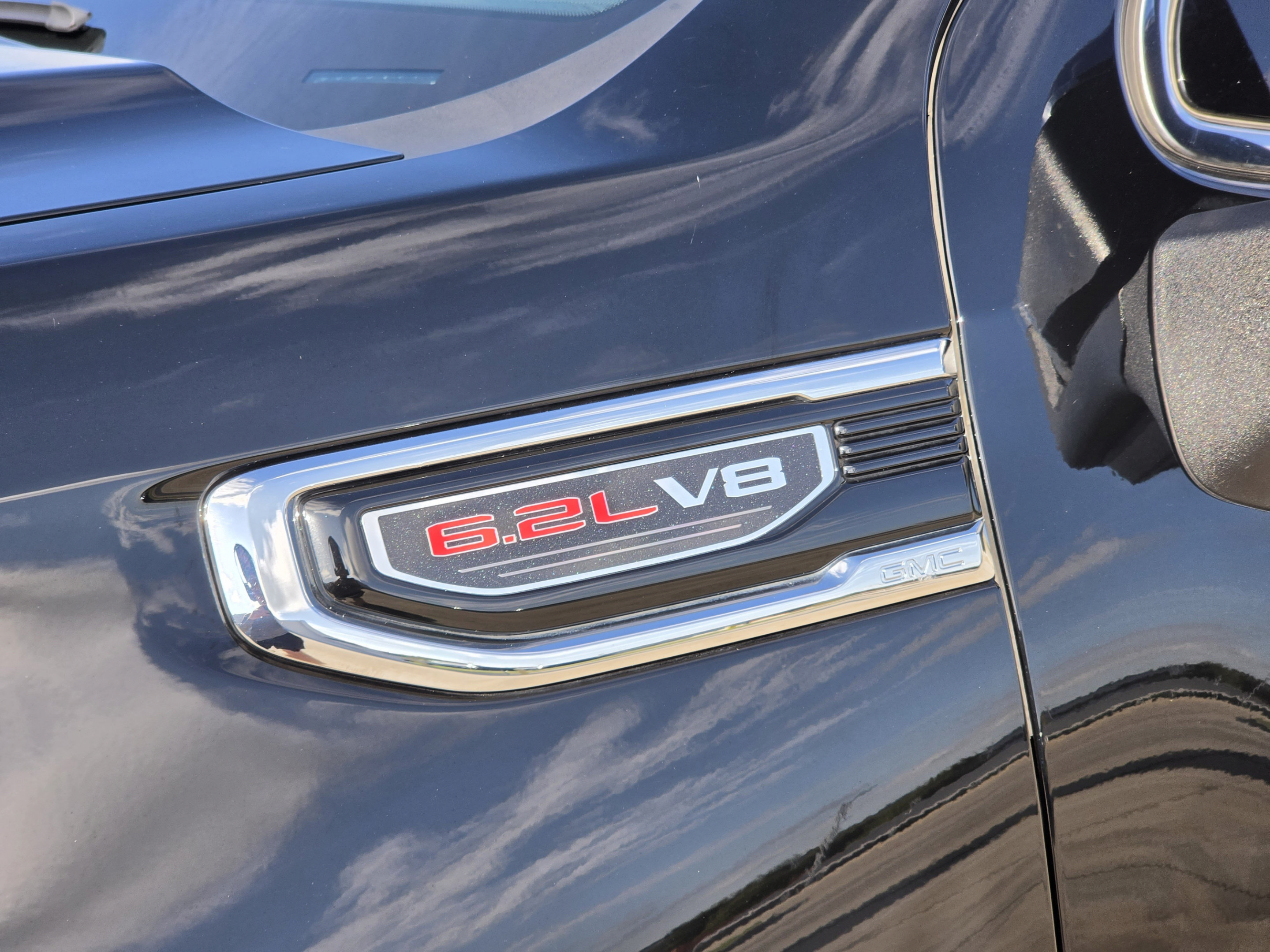 Used 2020 GMC Sierra 1500 Denali w/ Denali Ultimate Package AWD/4WD image 34