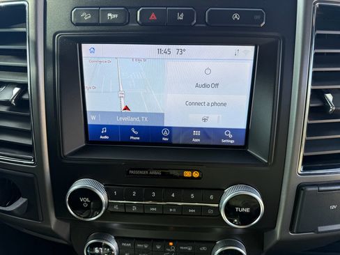 Used 2021 Ford Expedition Max XLT image 11