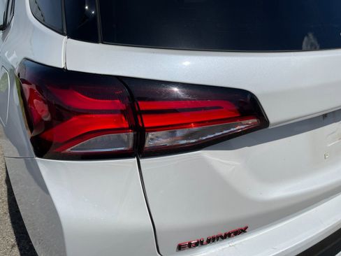 Used 2022 Chevrolet Equinox Premier image 9