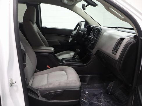 Used 2016 Chevrolet Colorado W/T image 14