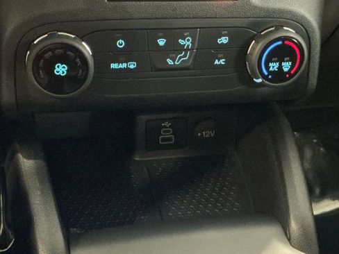 Used 2023 Ford Bronco Sport AWD/4WD image 40
