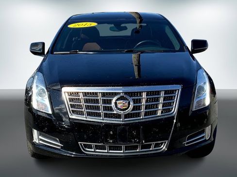 Used 2015 Cadillac XTS Luxury image 2