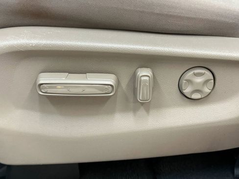 Used 2018 Honda Odyssey EX image 24