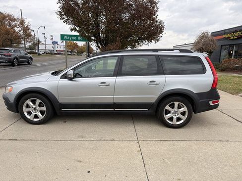 Used 2011 Volvo XC70 3.2 image 8