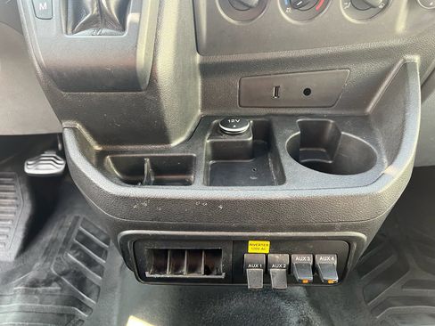 Used 2017 Ford Transit 150 130 Low Roof w/ Exterior Upgrade Package image 19