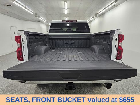 Used 2025 Chevrolet Silverado 2500 LT w/ All Star Edition AWD/4WD image 7