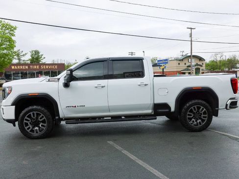 Used 2020 GMC Sierra 2500 AT4 w/ AT4 Premium Package image 7