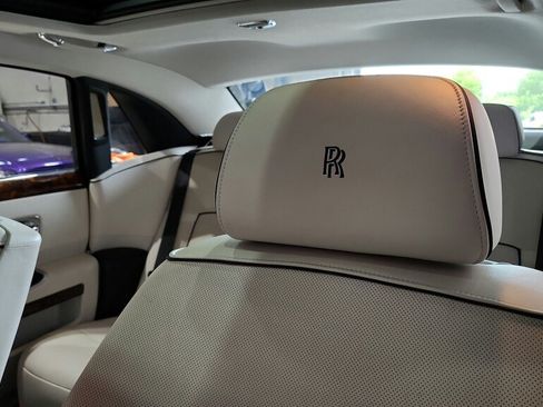 Used 2013 Rolls-Royce Ghost RWD image 30
