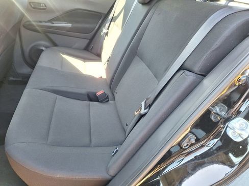 Certified 2025 Nissan Kicks Play S image 21