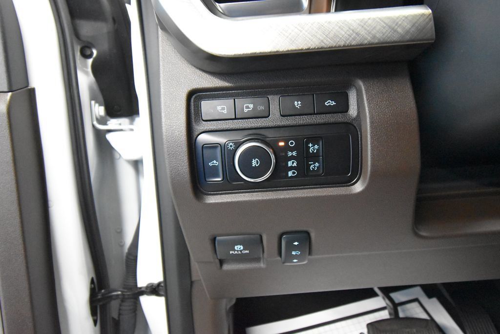 Used 2024 Ford F350 King Ranch w/ Chrome Package AWD/4WD image 9