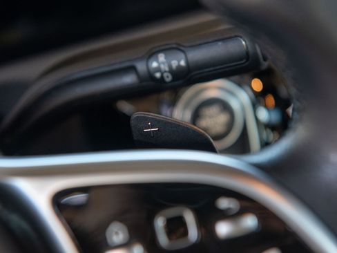 Used 2022 Mercedes-Benz CLA 250 image 25