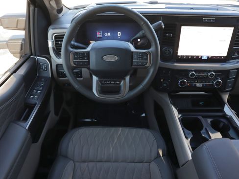 Used 2026 Ford F250 Platinum w/ Platinum Plus Package AWD/4WD image 30