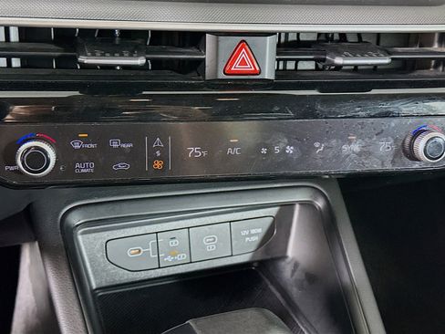 Used 2025 Kia K5 LXS image 23