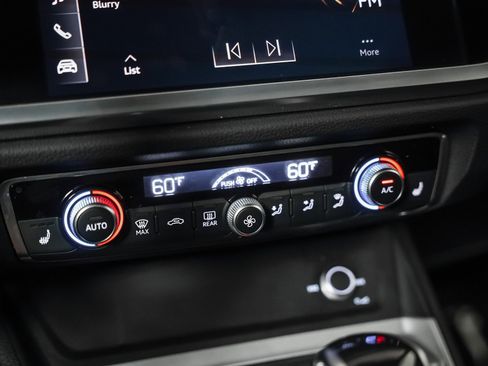 Certified 2022 Audi Q3 2.0T Premium Plus image 20