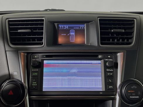 Used 2013 Toyota Highlander Limited FWD image 27