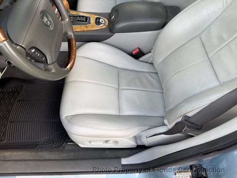 Used 2006 Jaguar S-TYPE 3.0 RWD image 41
