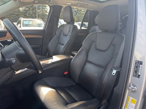 Used 2023 Volvo XC90 B6 Plus w/ Protection Package Premier image 29