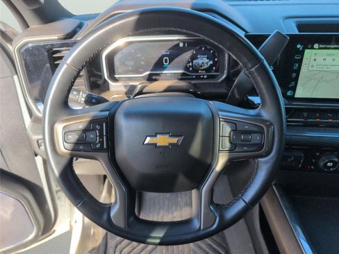 Used 2024 Chevrolet Silverado 2500 High Country w/ High Country Premium Package image 19