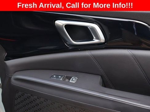 Used 2025 Kia Carnival SX Prestige FWD image 9