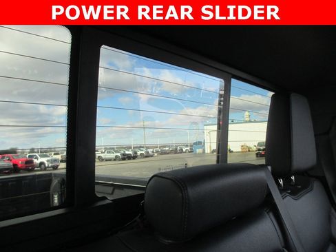 Certified 2023 GMC Sierra 2500 SLT w/ SLT Premium Package image 24